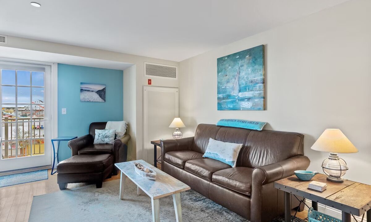 Photo of Livingroom in Old Orchard Beach