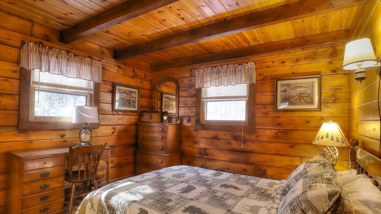 Photo of Bedroom in Rangeley Plantation