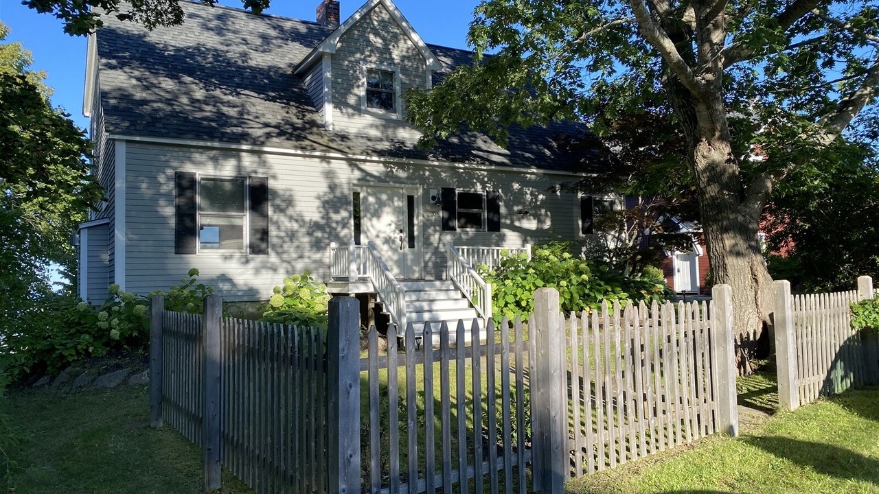 Photo of Others in Glen Cove