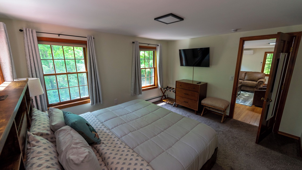 Photo of Bedroom in Mount Vernon