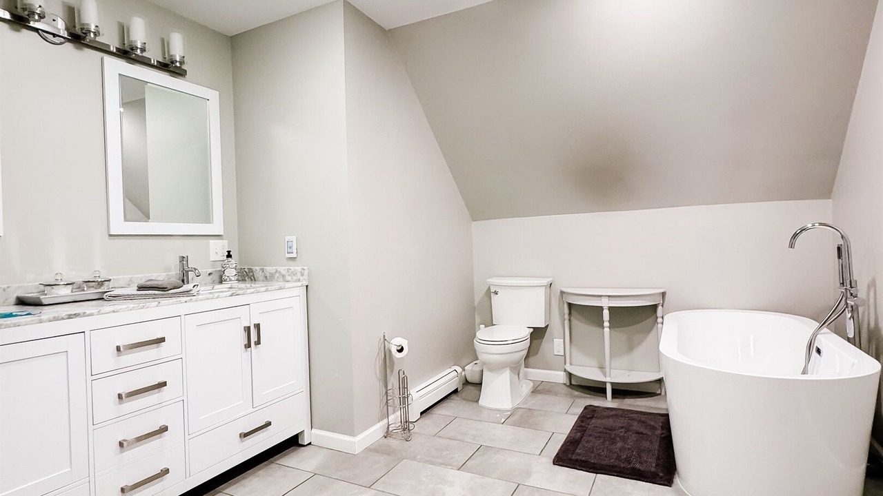 Photo of Bathroom in Brunswick