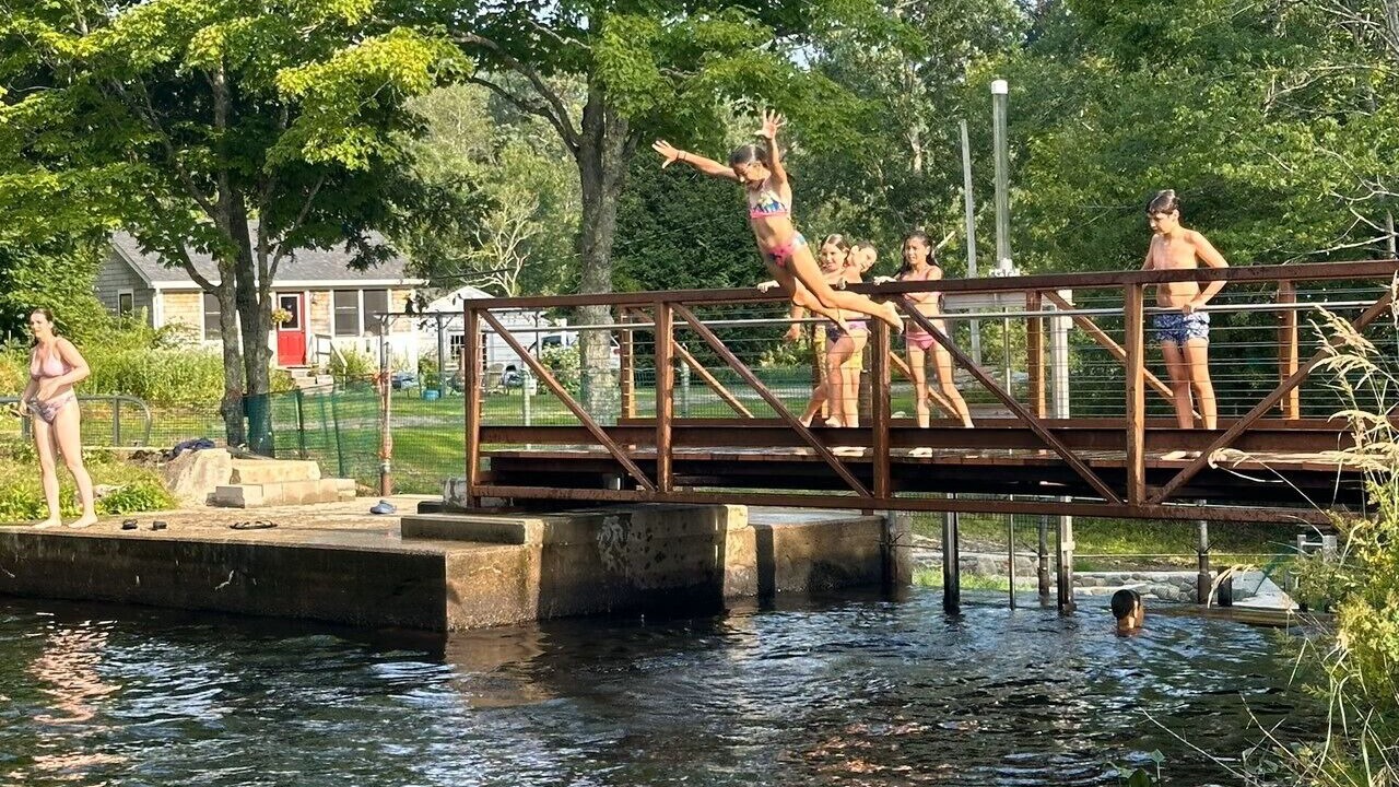 Photo of Others in New Harbor