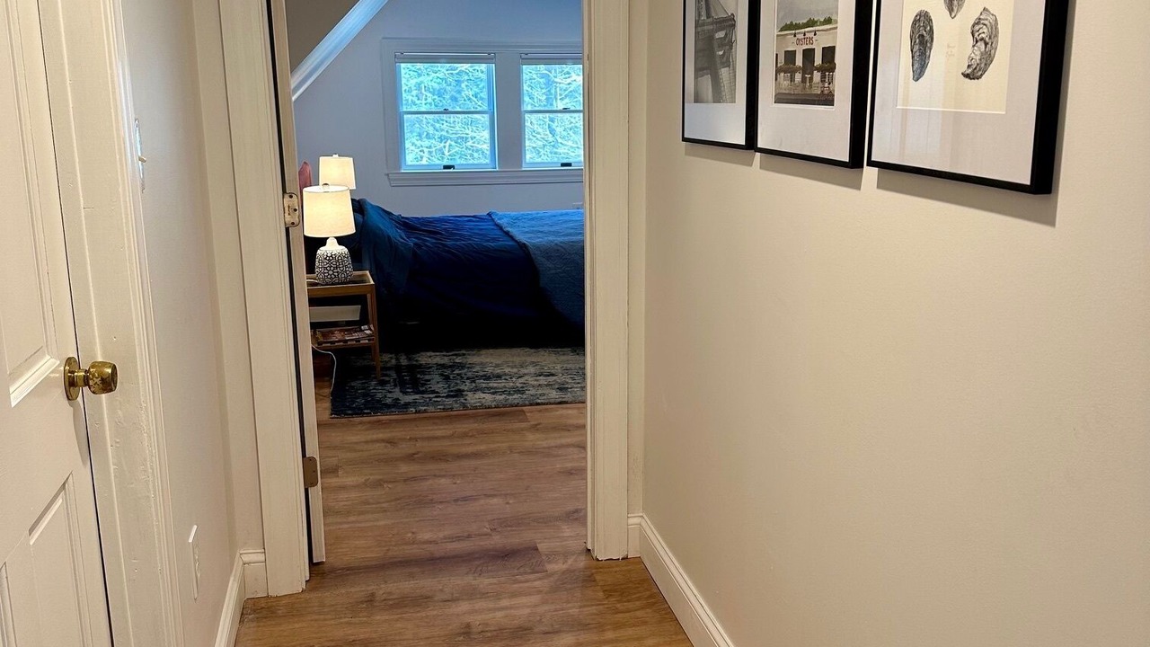 Photo of Bedroom in New Harbor