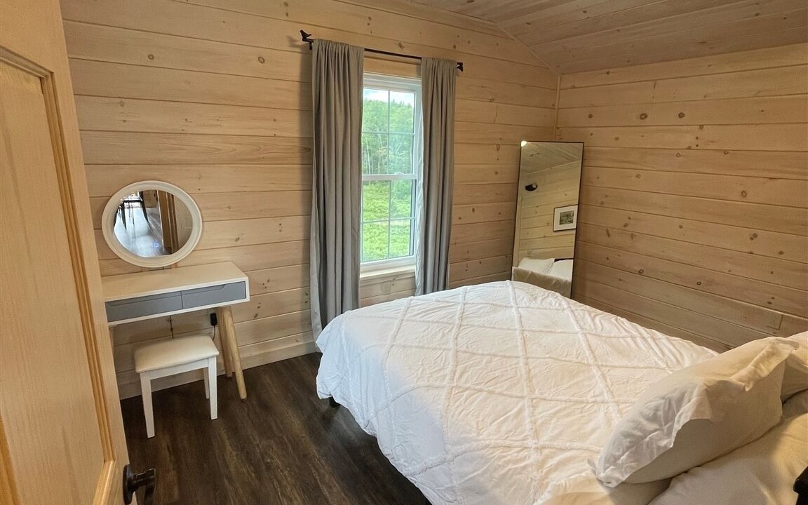 Photo of Bedroom in North Sebago