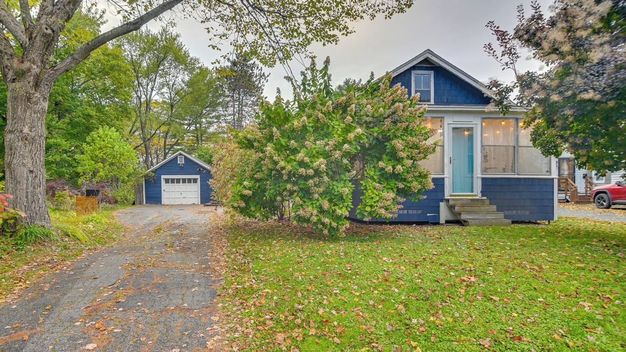 Photo of Outdoor in Waterville