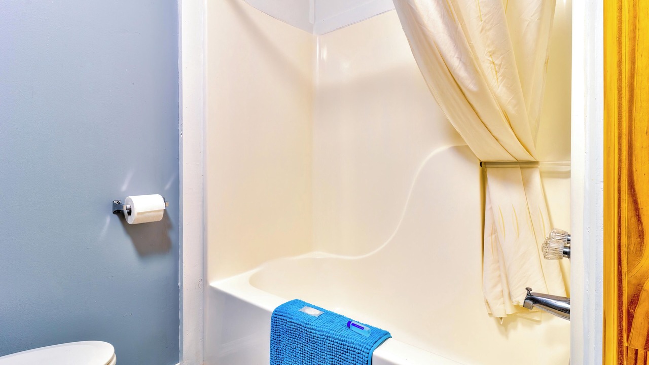 Photo of Bathroom in Cherokee