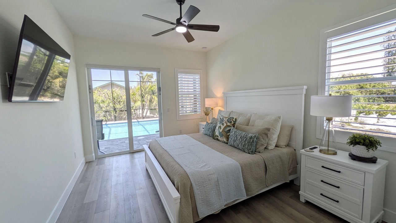Photo of Bedroom in Naples Park