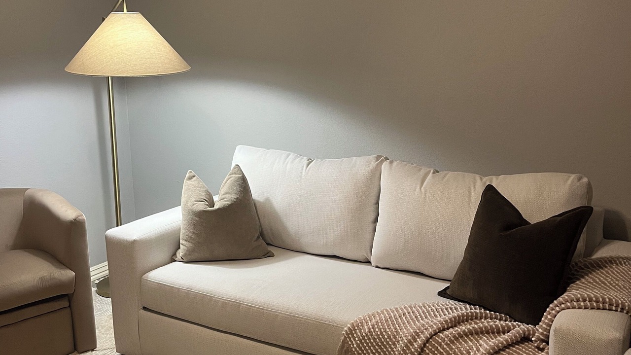 Photo of Livingroom in Barling