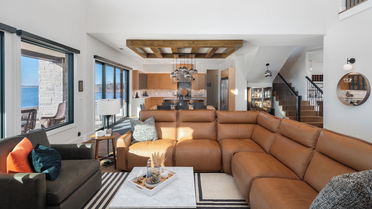 Photo of Livingroom in Honey Grove
