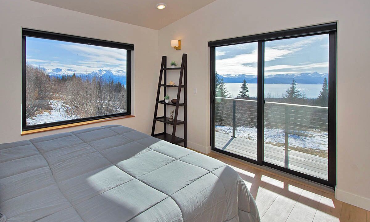 Photo of Bedroom in Fritz Creek