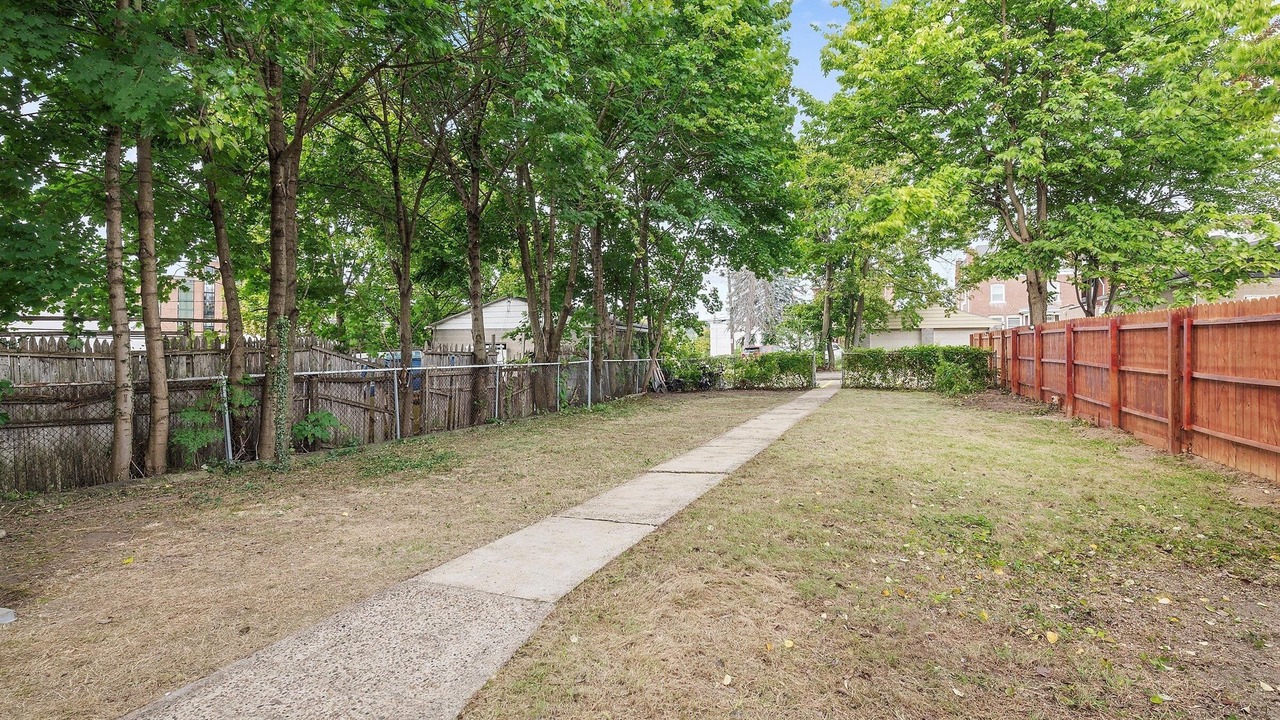 Photo of Outdoor in Bloomfield