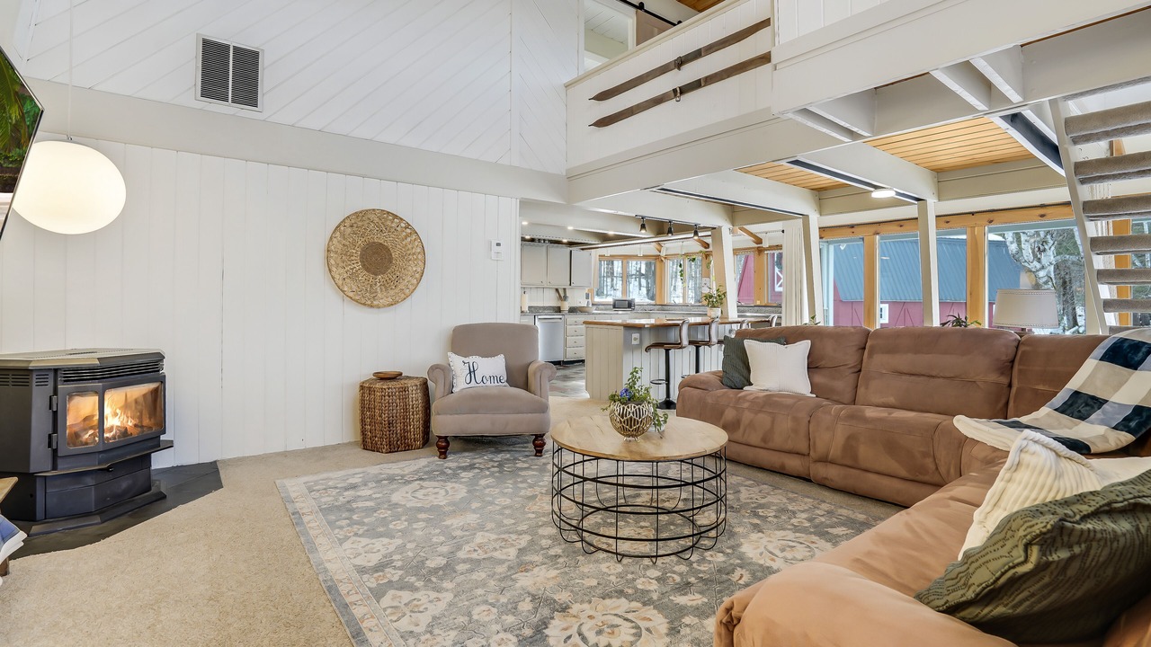 Photo of Livingroom in Bridgton