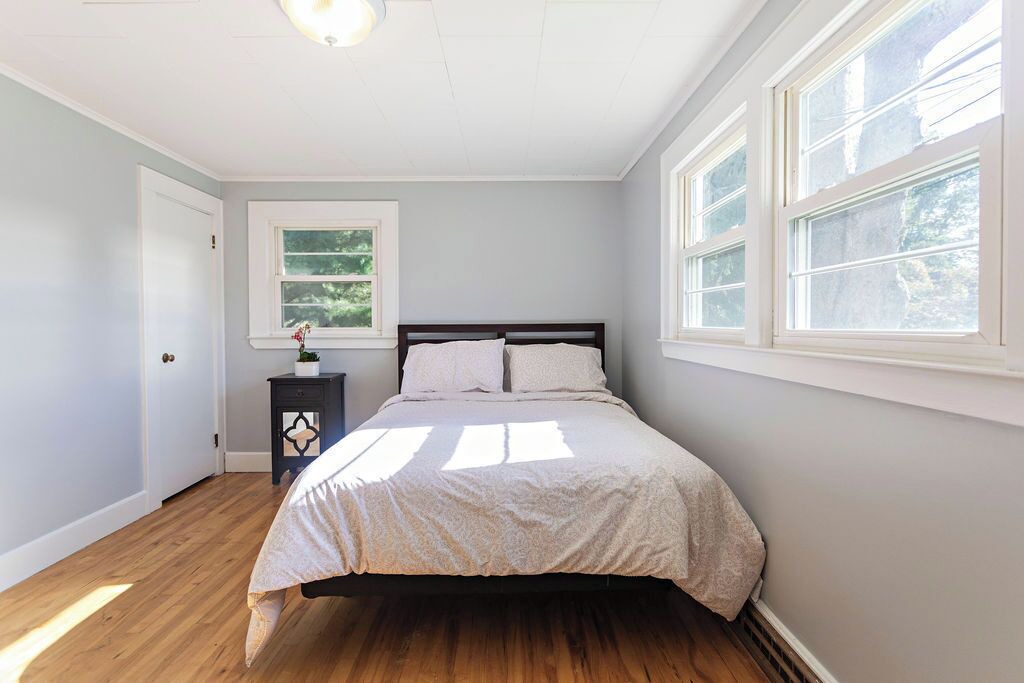 Photo of Bedroom in Pond Cove