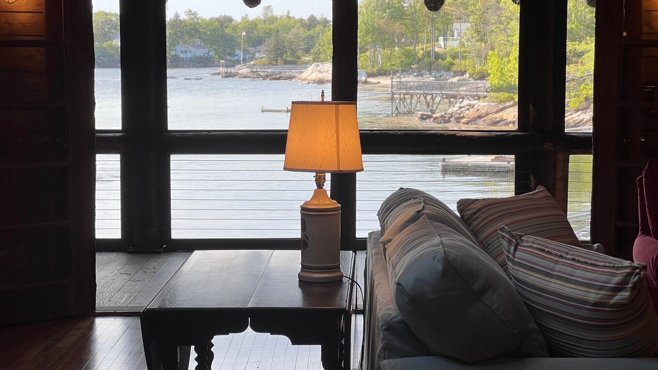 Photo of Livingroom in West Point
