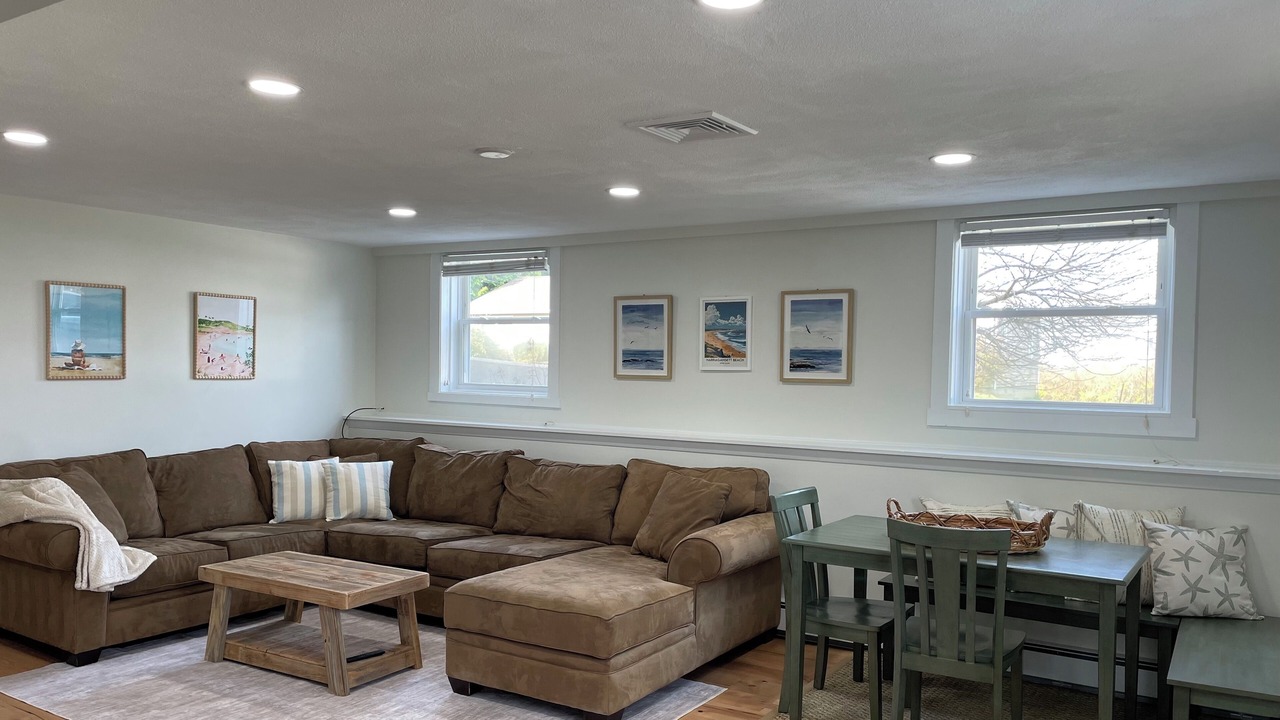 Photo of Livingroom in Point Judith