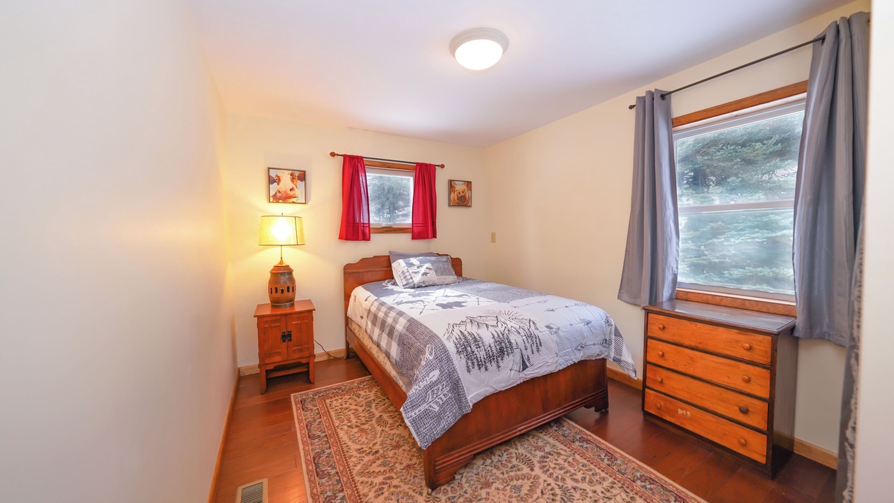 Photo of Bedroom in Little Valley