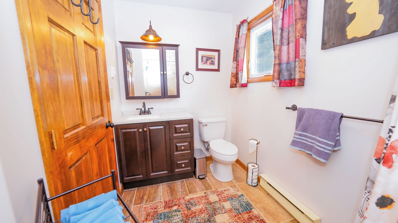 Photo of Bathroom in Little Valley
