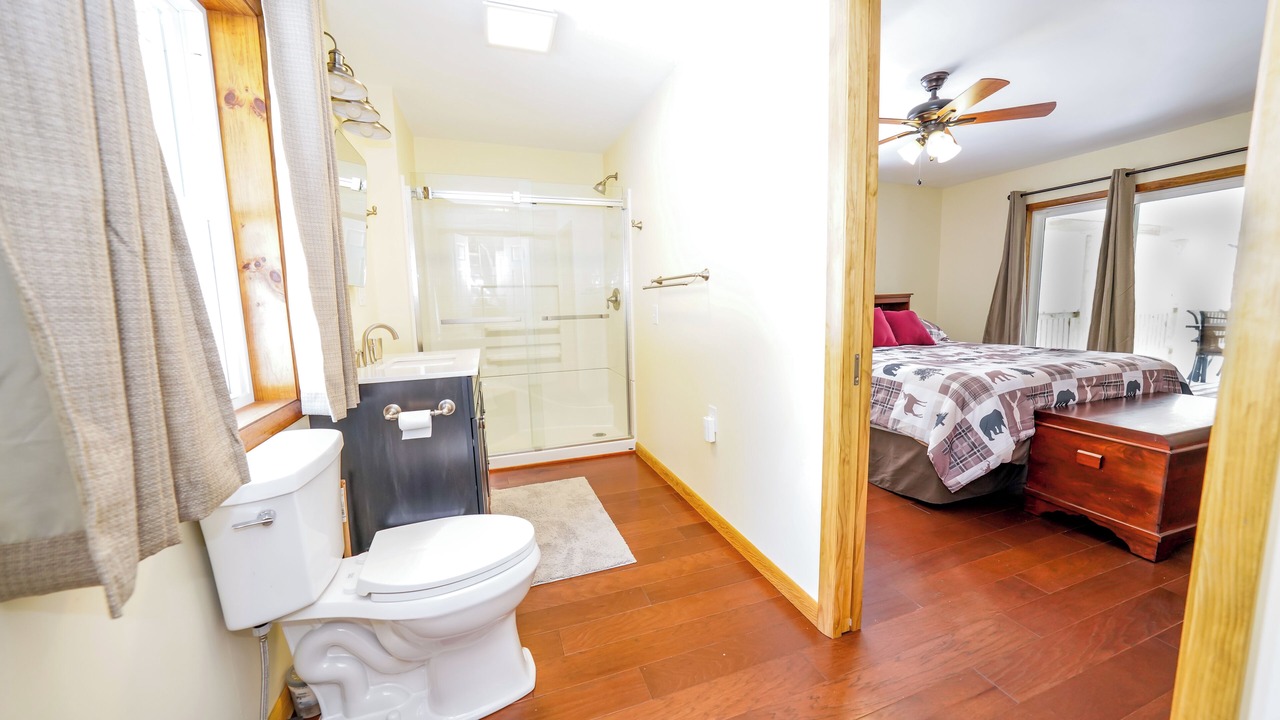 Photo of Bathroom in Little Valley