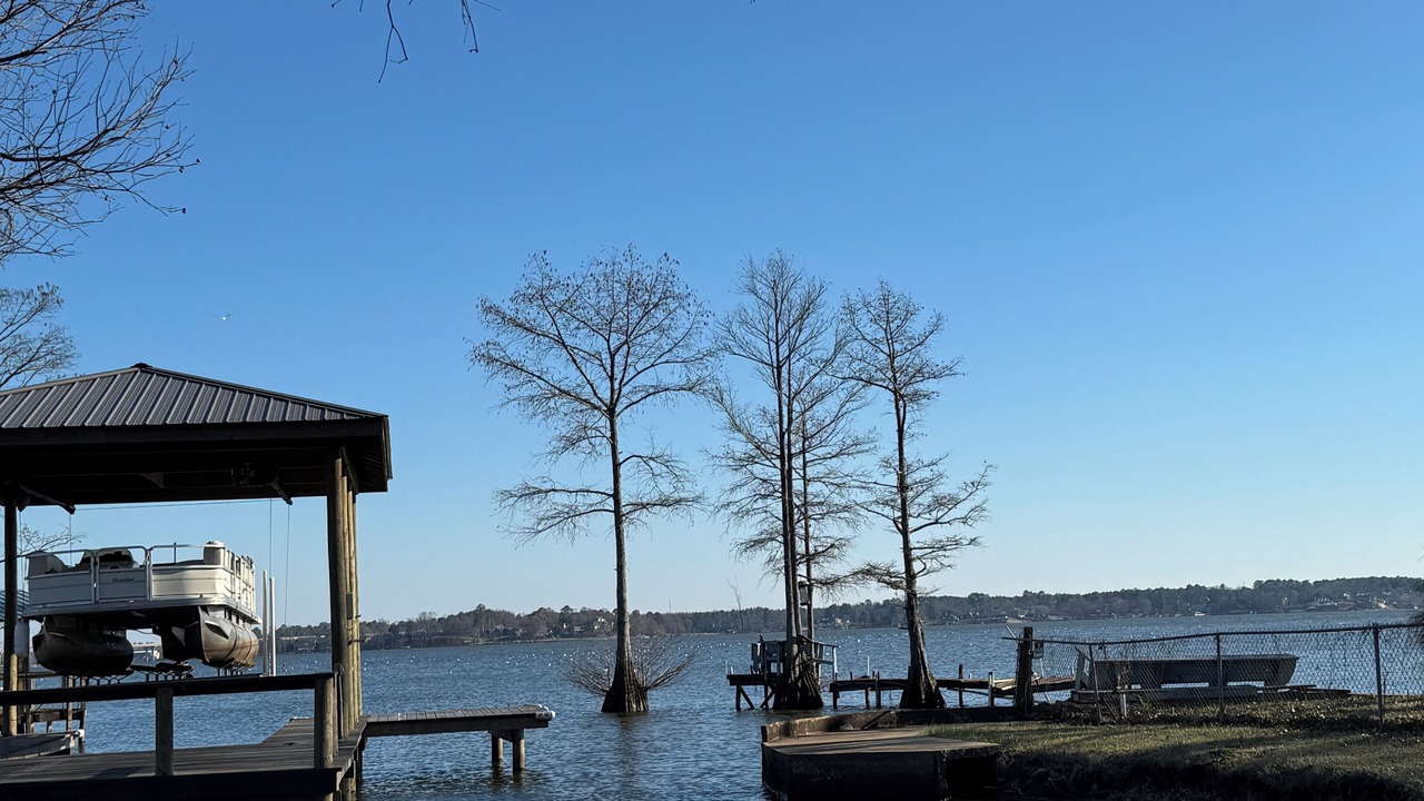 Photo of Others in Lake View