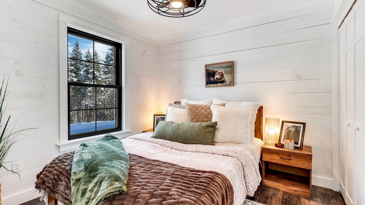Photo of Bedroom in Glenburn