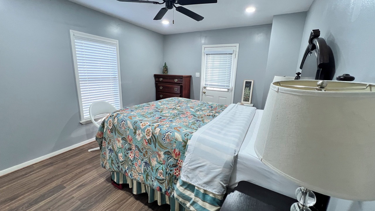 Photo of Bedroom in Waveland