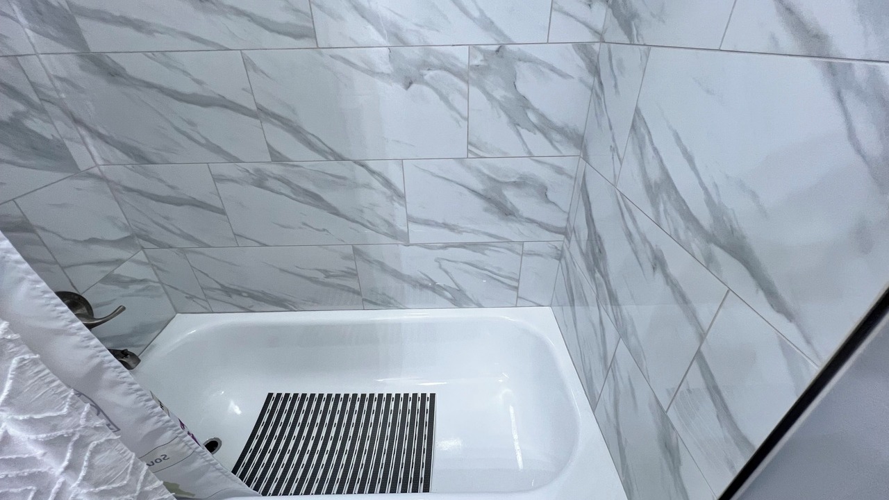 Photo of Bathroom in Waveland