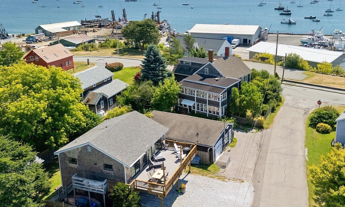 Photo of Outdoor in Rockland