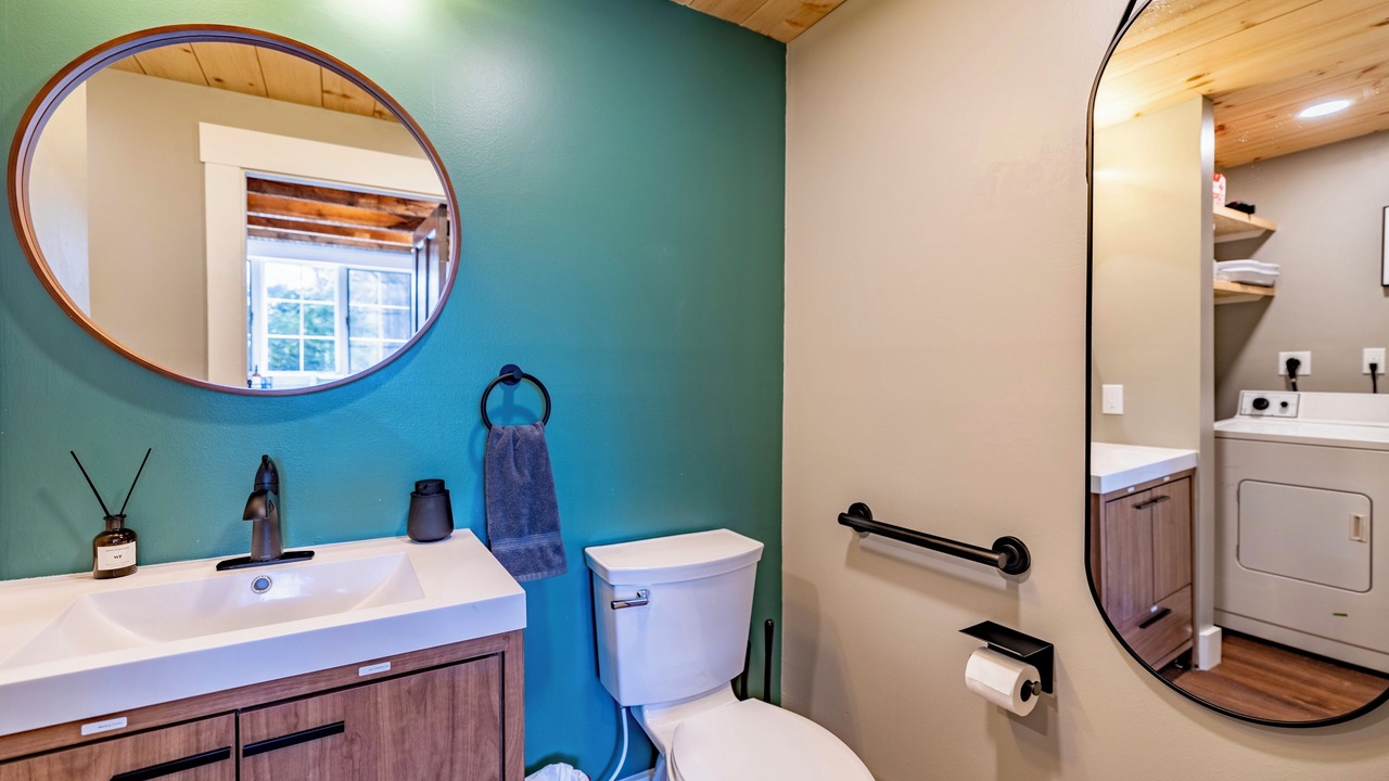 Photo of Bathroom in North Conway