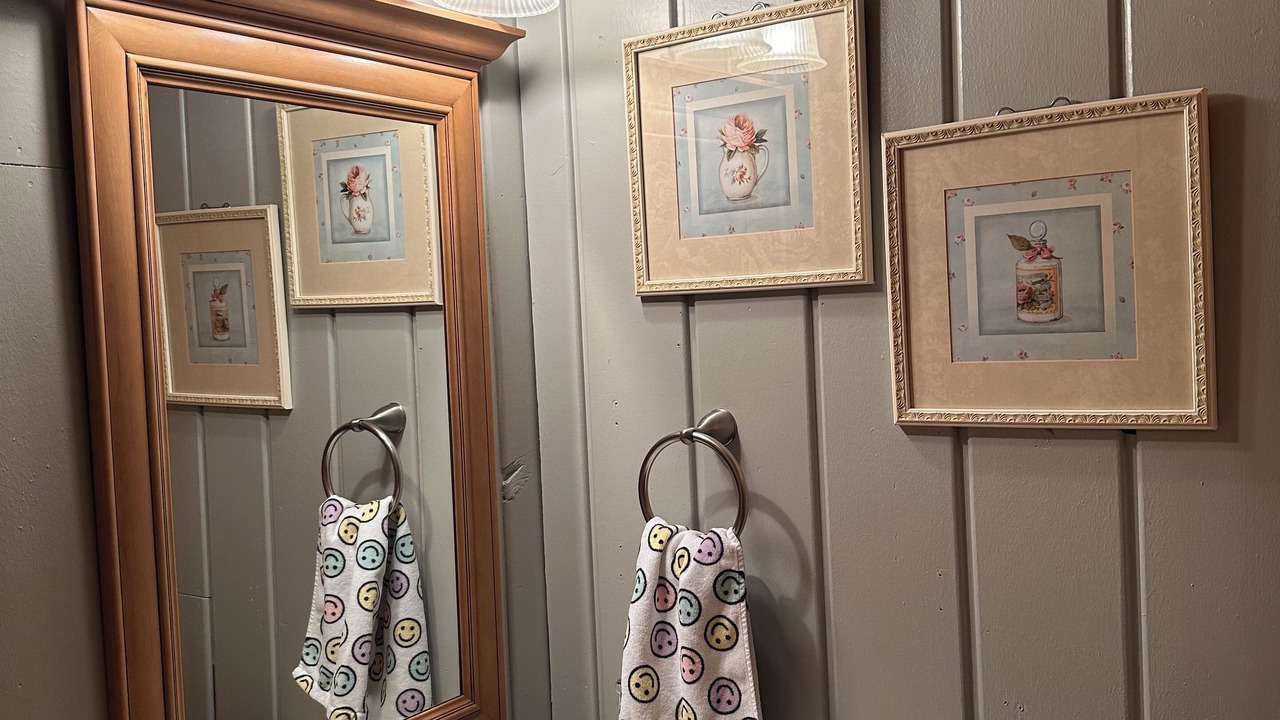 Photo of Bathroom in Pymatuning Central