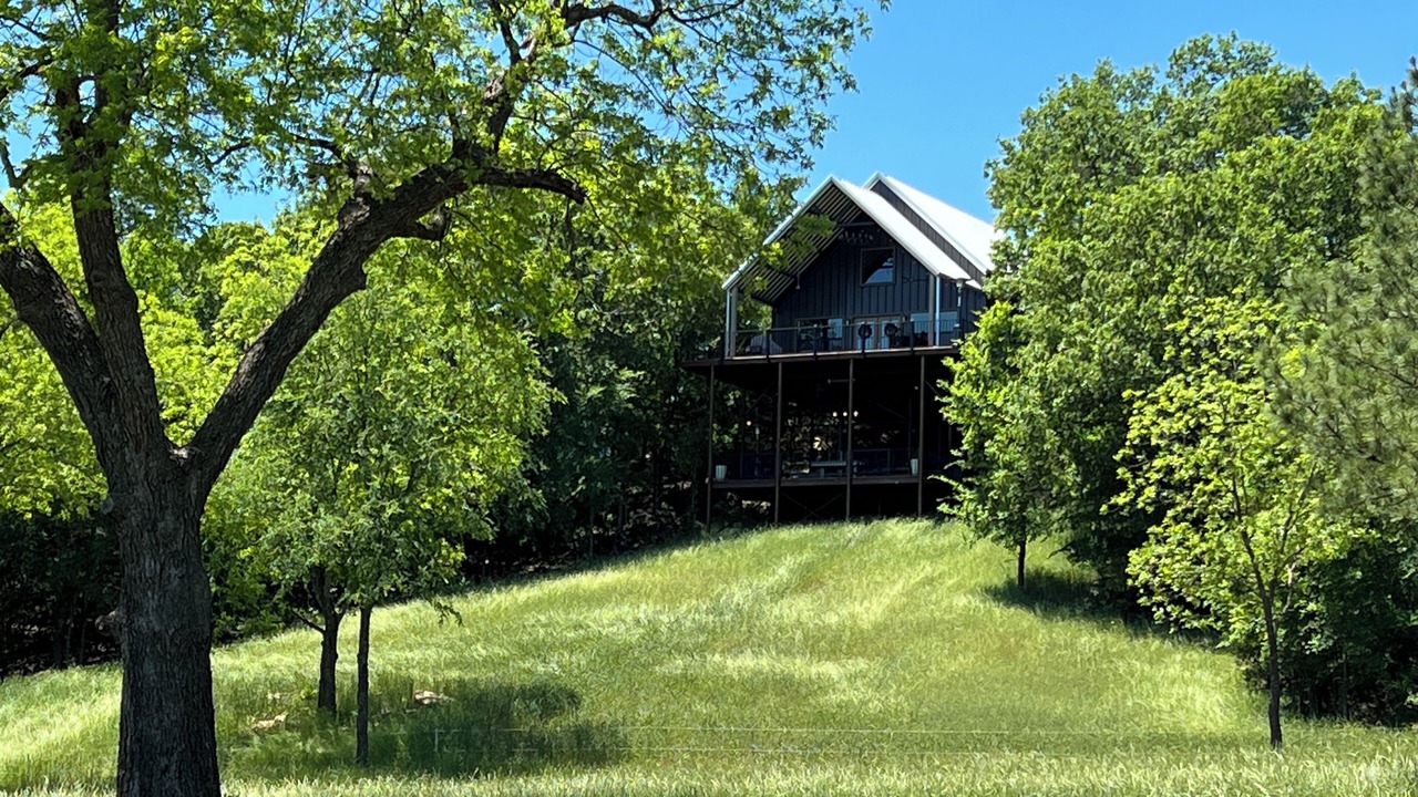 Photo of Outdoor in Milo