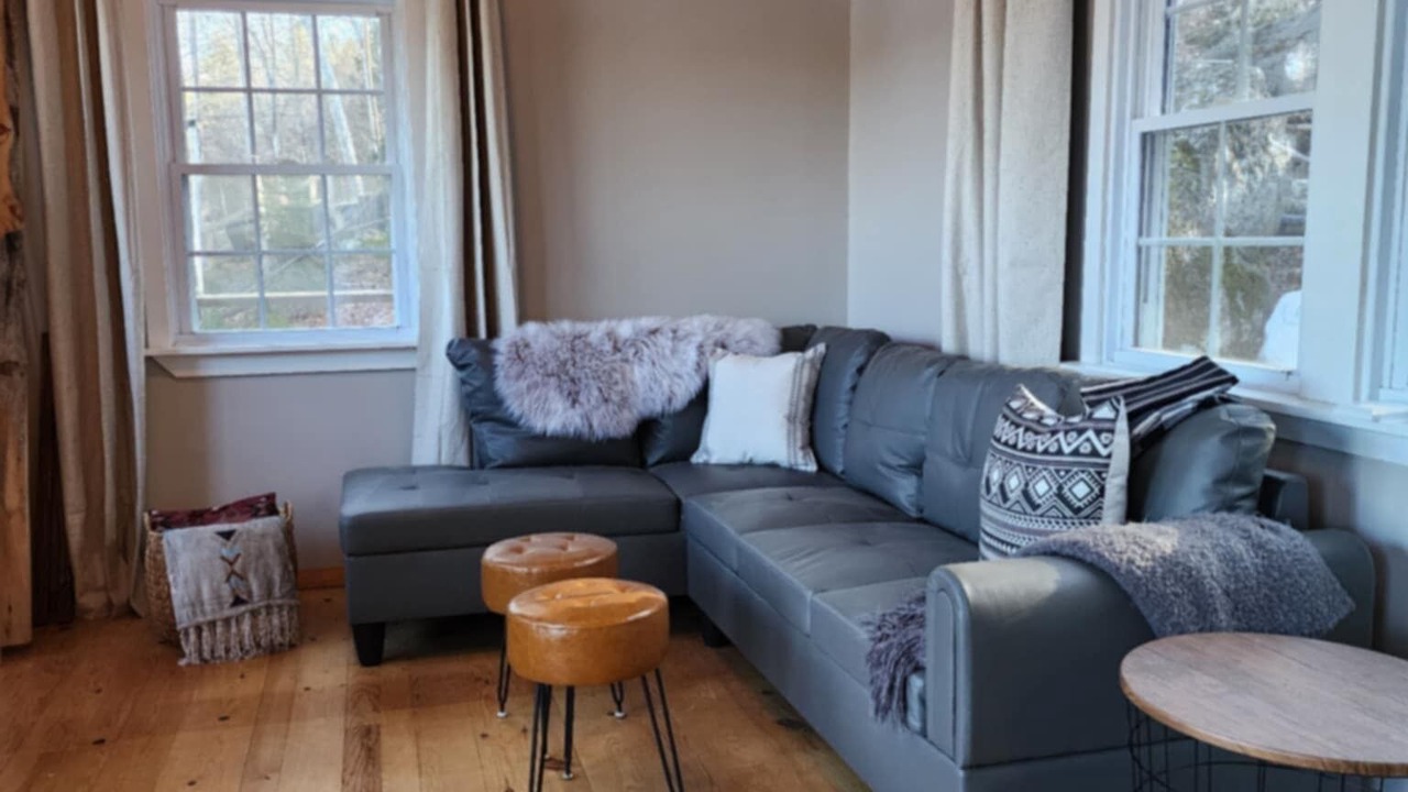 Photo of Livingroom in Otis