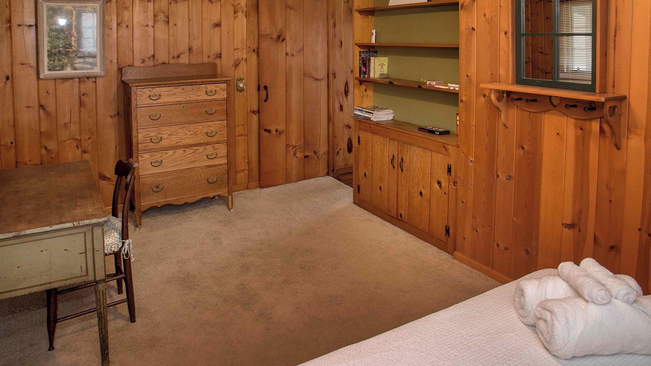 Photo of Bedroom in Hammondsport