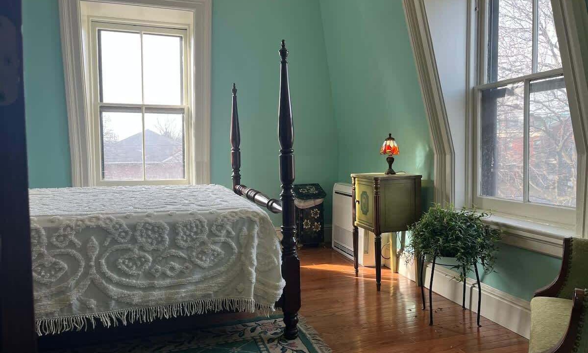 Photo of Bedroom in Seneca Falls