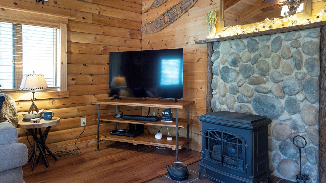 Photo of Livingroom in Schroon Lake