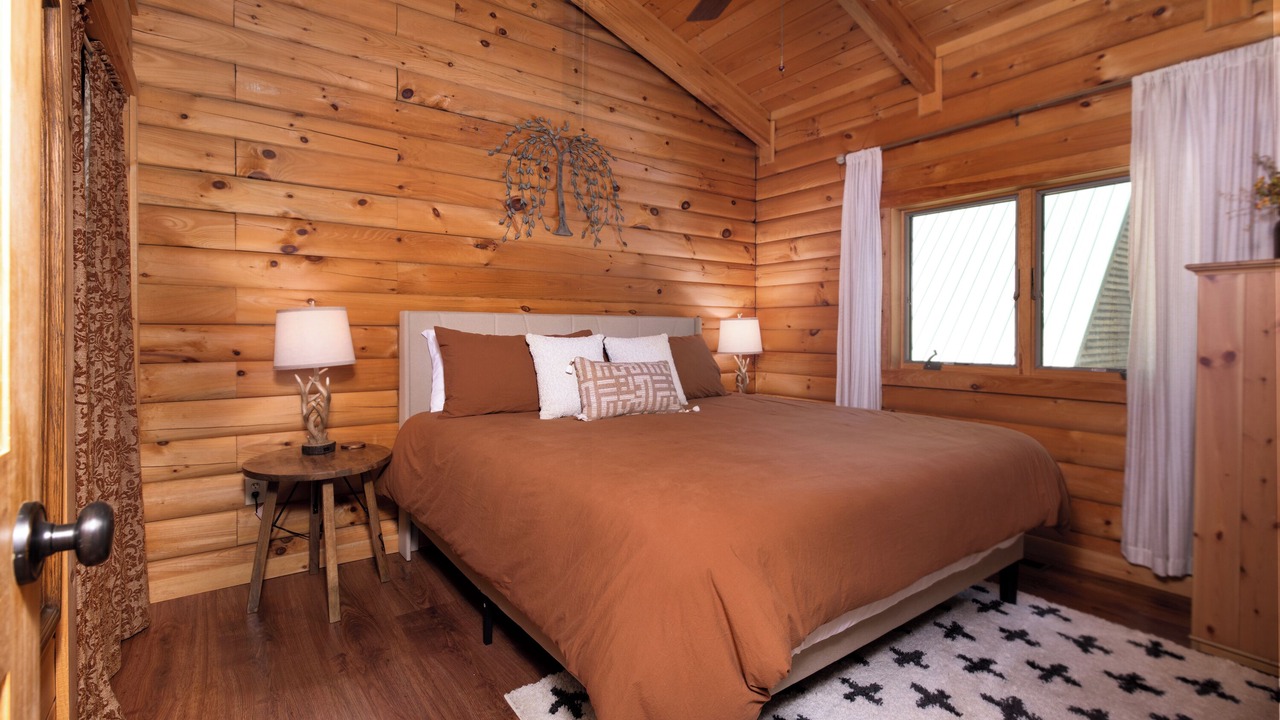 Photo of Bedroom in Schroon Lake
