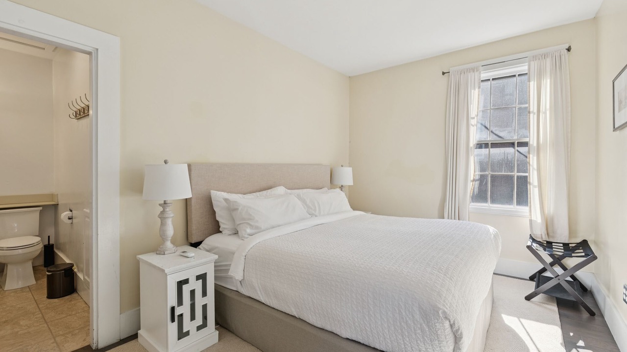 Photo of Bedroom in West End