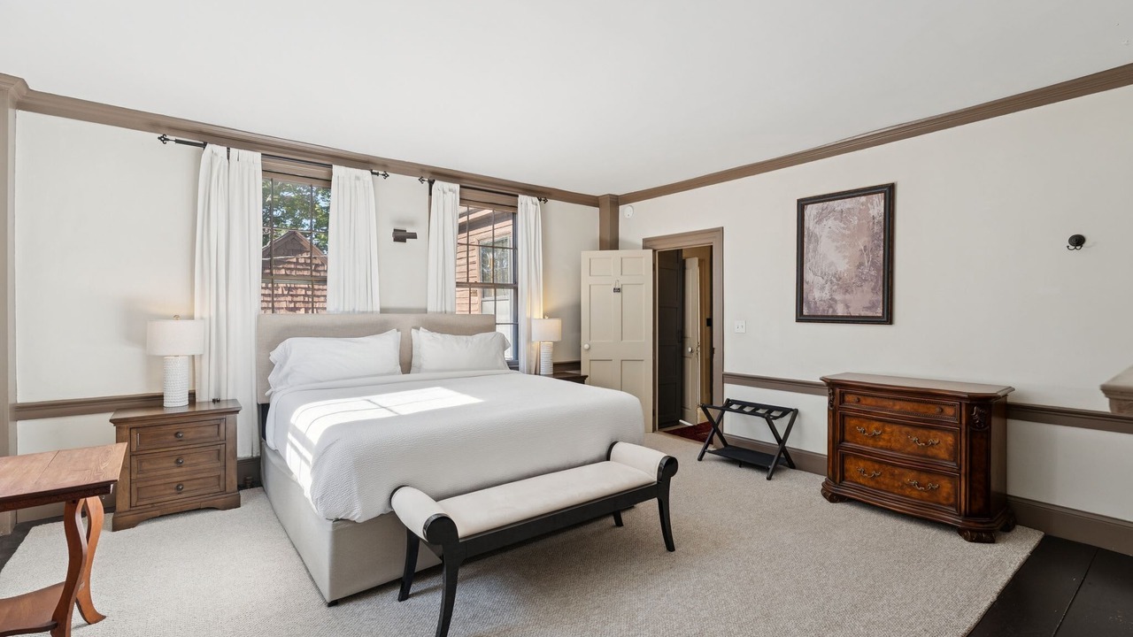 Photo of Bedroom in West End