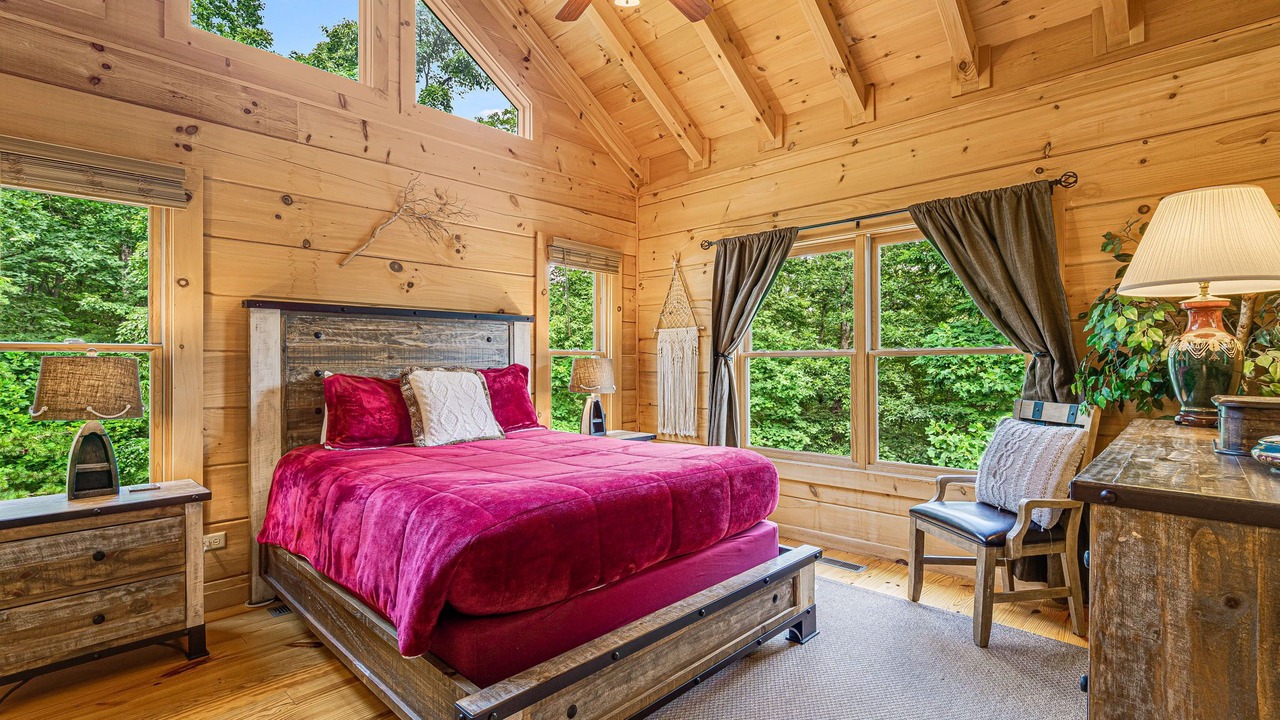 Photo of Bedroom in Lake Lure