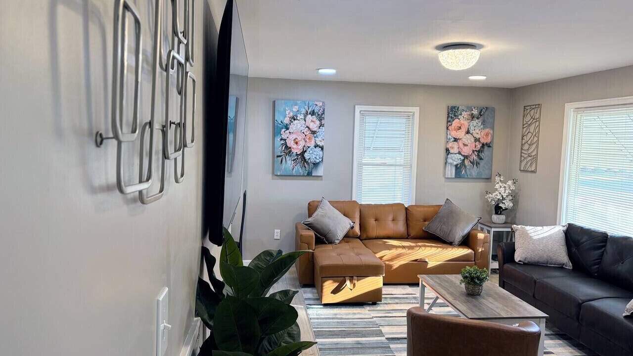Photo of Livingroom in West Seneca