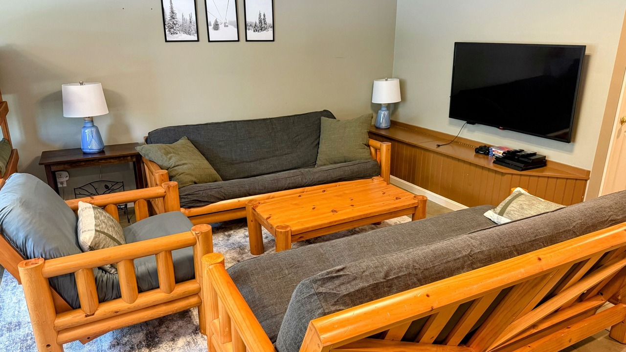 Photo of Livingroom in Bridgton
