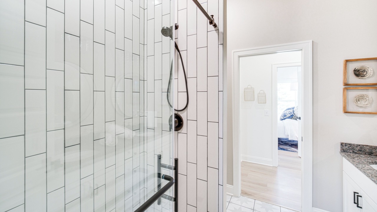 Photo of Bathroom in Madison-on-the-Lake