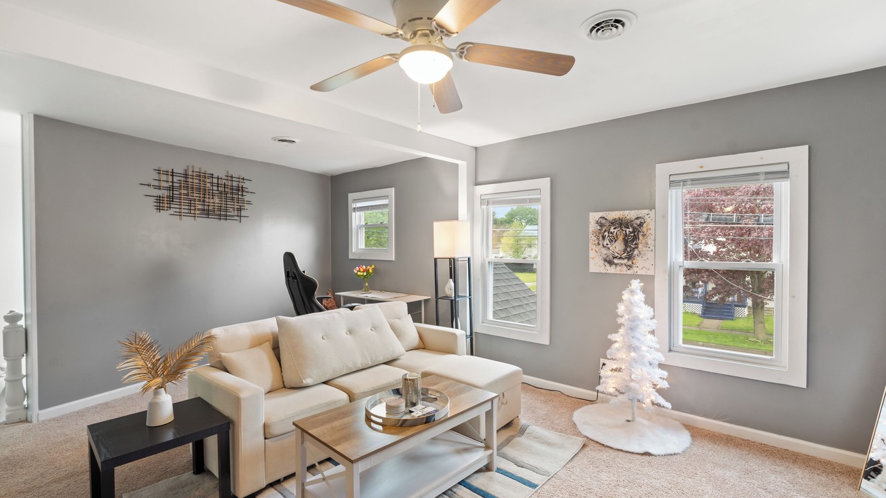 Photo of Livingroom in Hornell