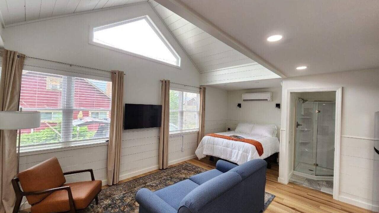 Photo of Bedroom in Lake George