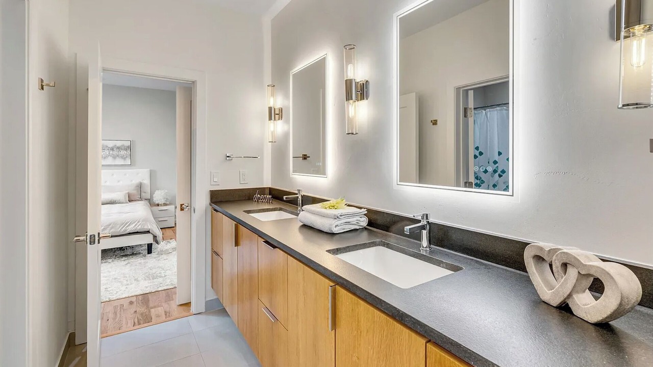 Photo of Bathroom in North Dallas