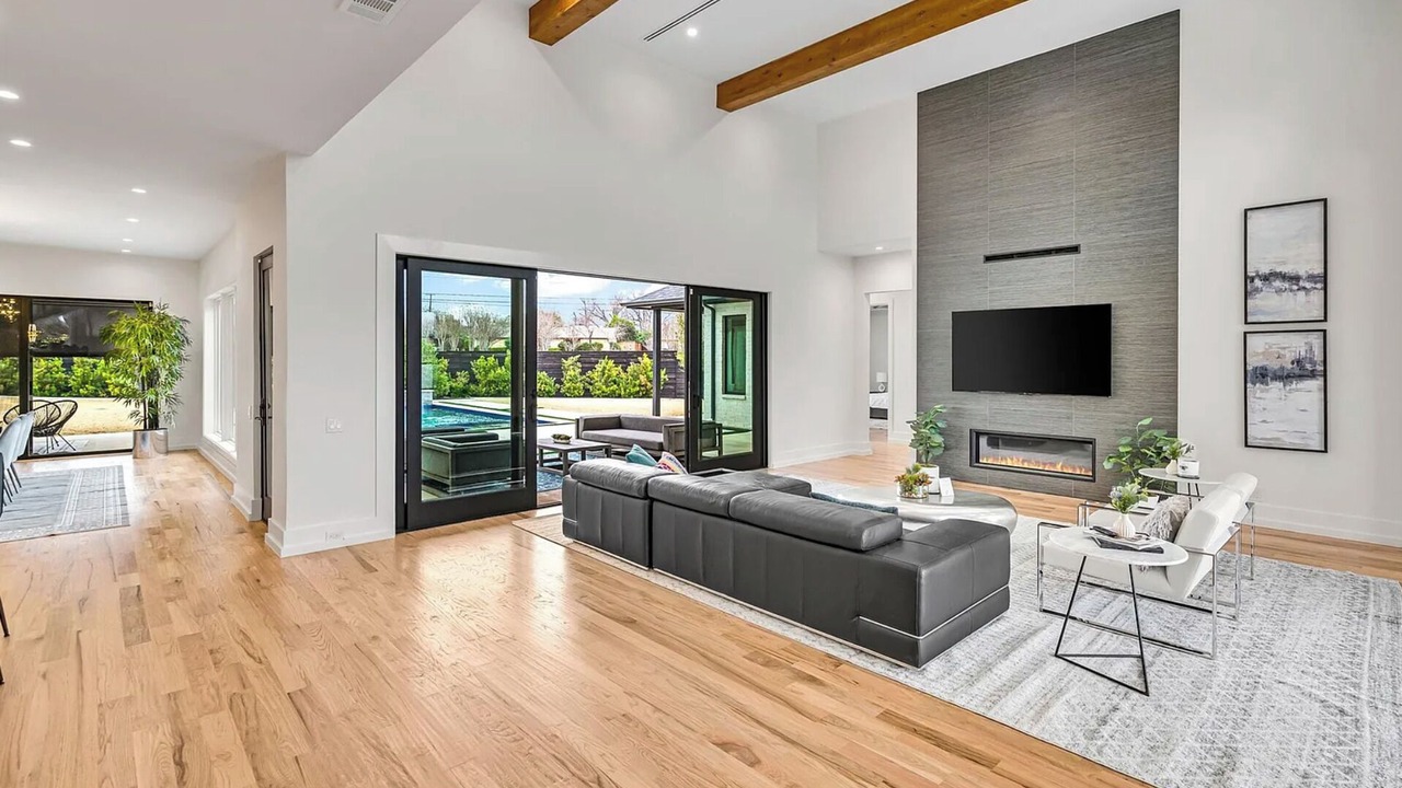 Photo of Livingroom in North Dallas
