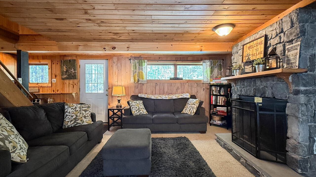Photo of Livingroom in Fryeburg