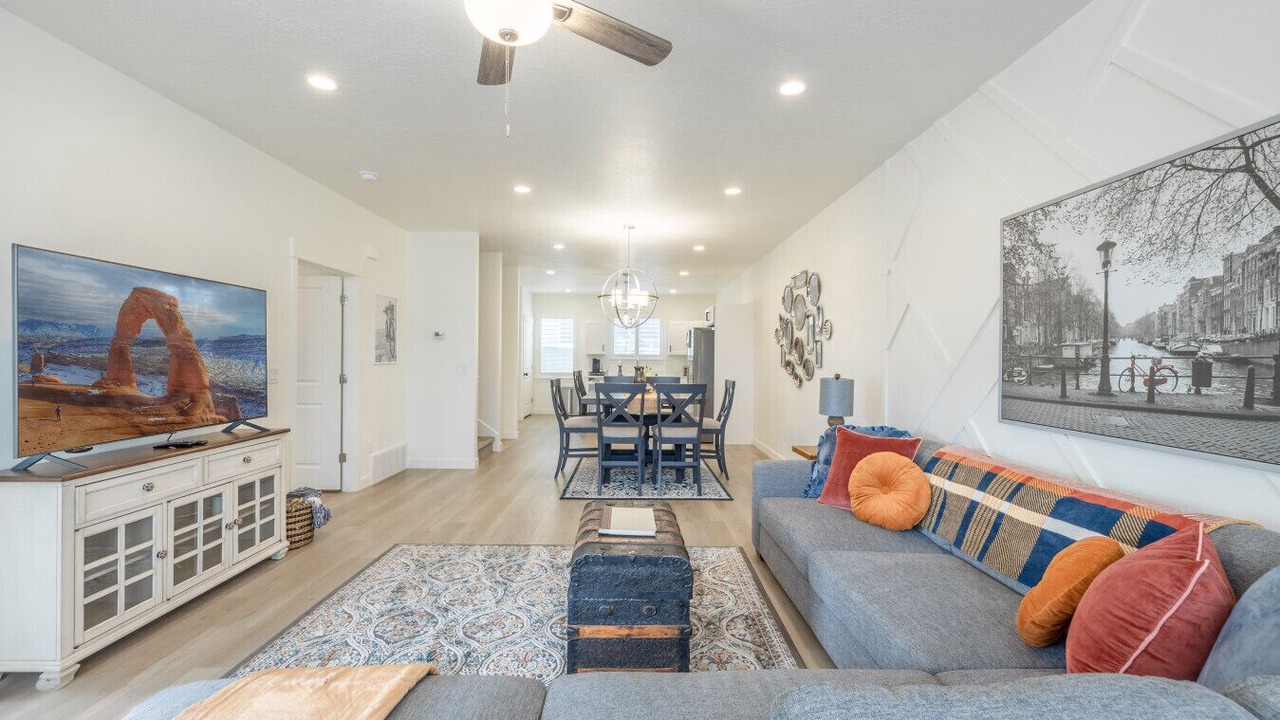 Photo of Livingroom in American Fork