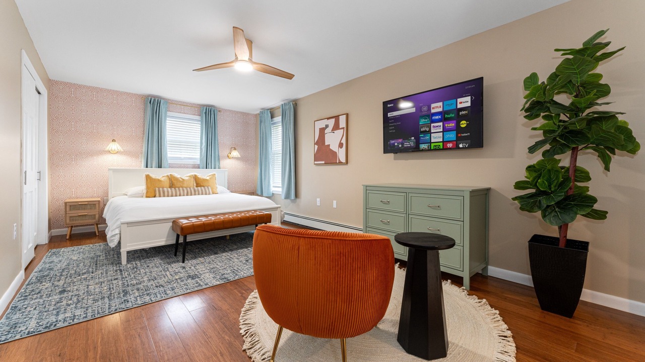 Photo of Bedroom in Lamoine