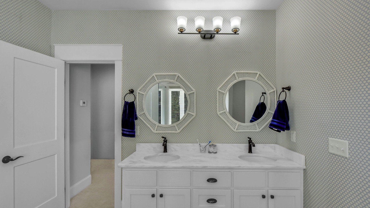 Photo of Bathroom in Saint Simons Island
