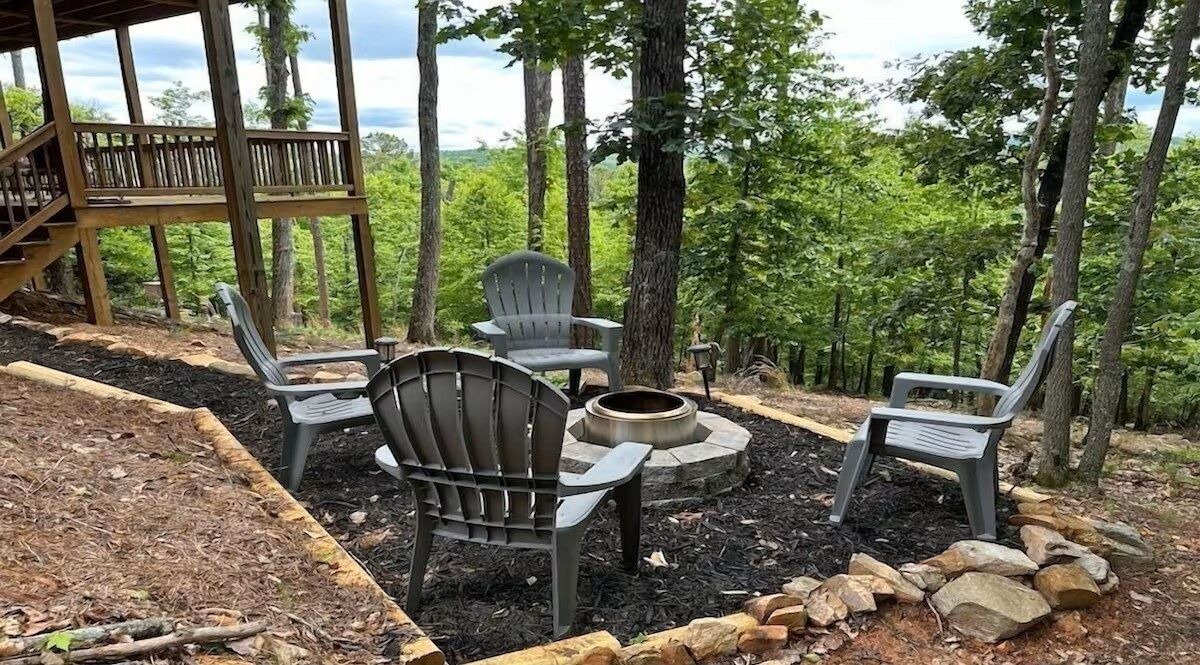 Photo of Outdoor in Hemp